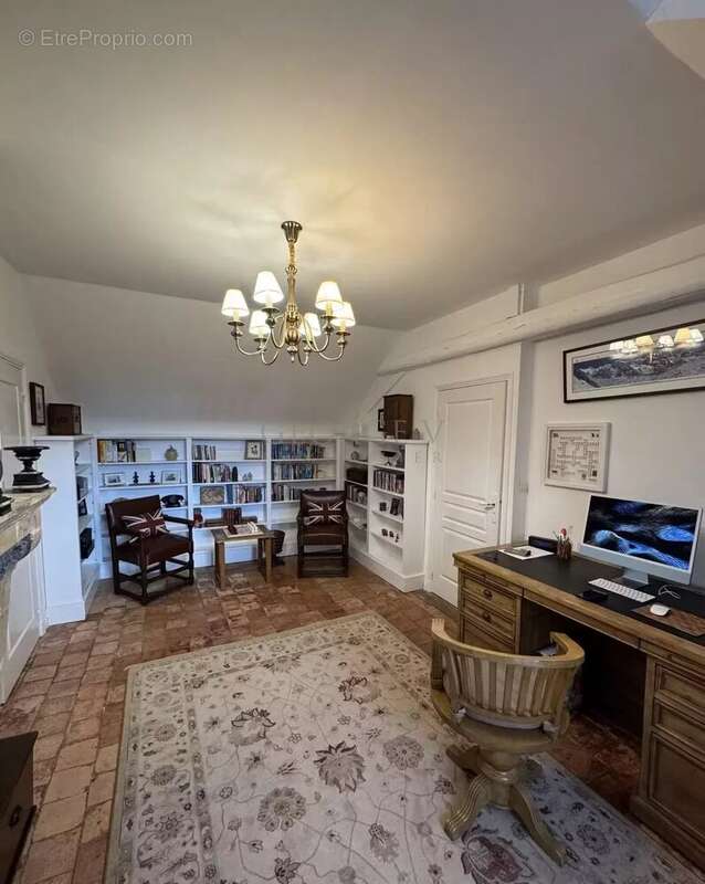 Appartement à SAINT-OUEN-EN-CHAMPAGNE