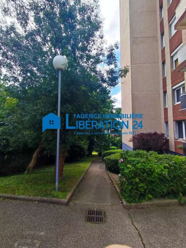 Appartement à SAINT-ETIENNE