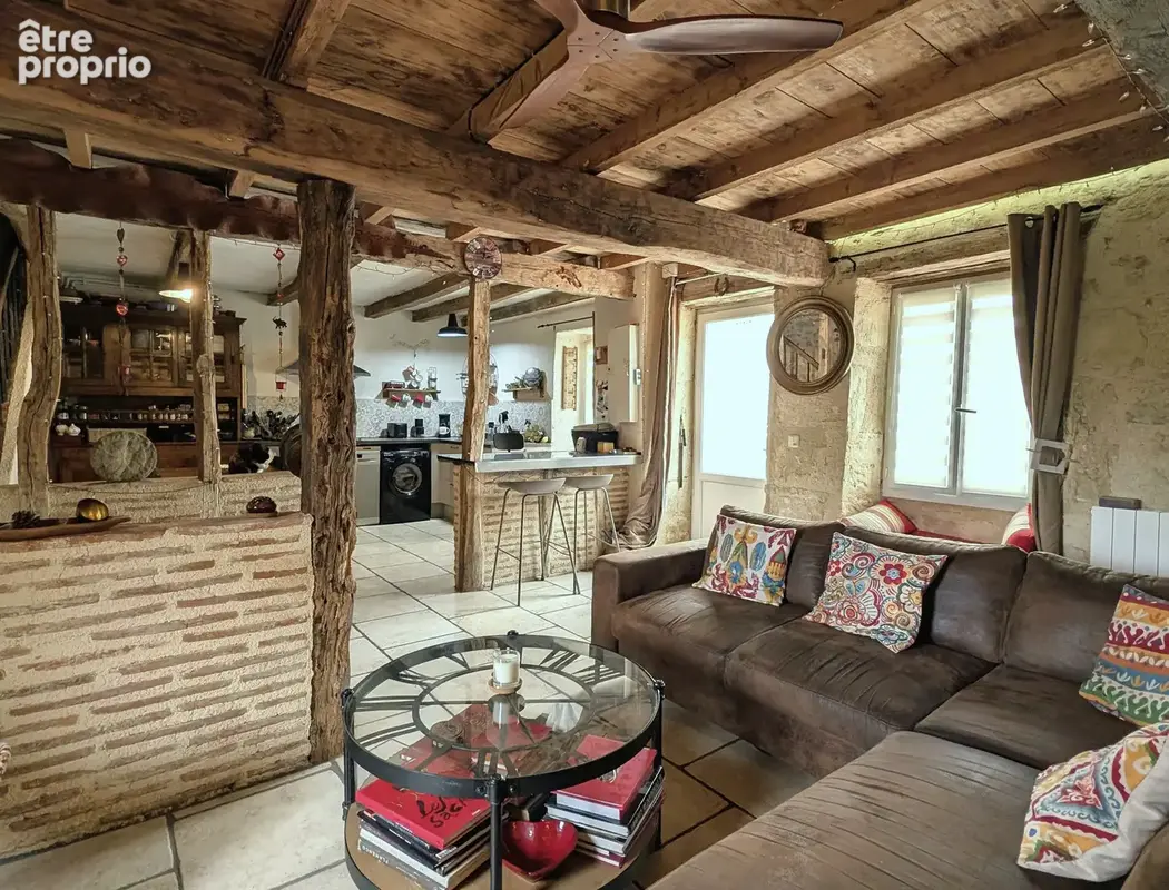 Maison à SAINT-VITE
