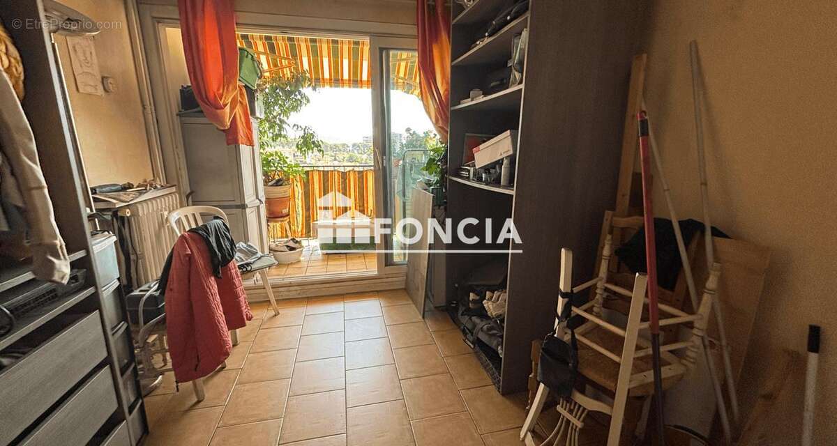 Le cannet rocheville lumineux 4pieces traversant 9e etage balc0n vue degagee cave et parking - photo 6