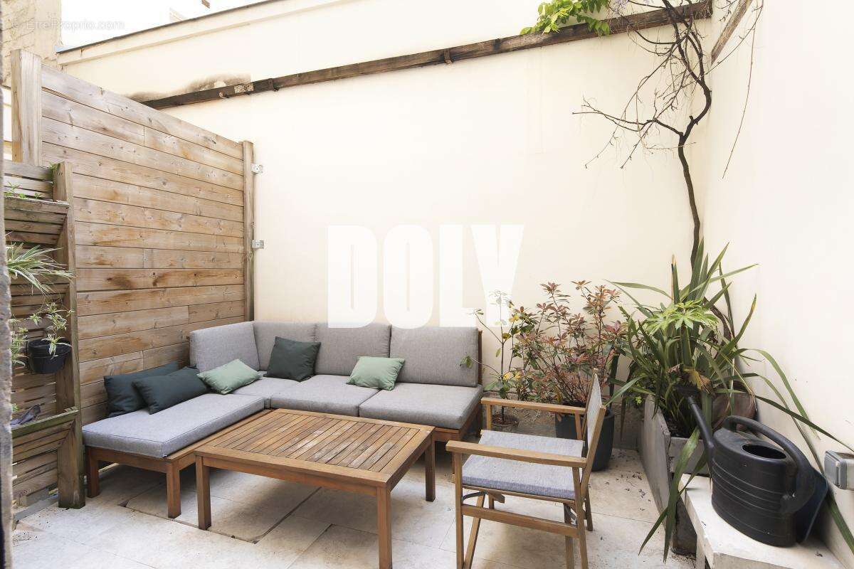 Appartement à PARIS-11E