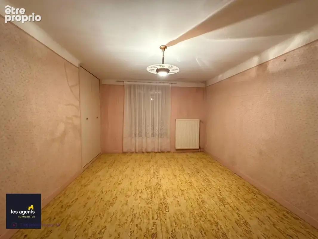 Maison  6 pièce(s) - photo 12