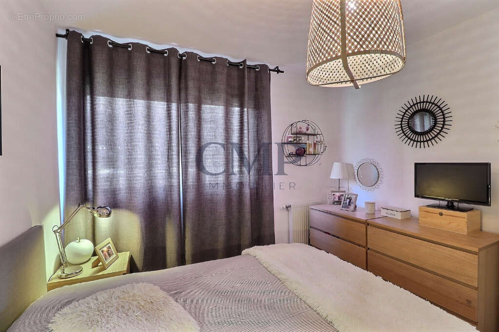 Appartement à CASTELNAU-LE-LEZ
