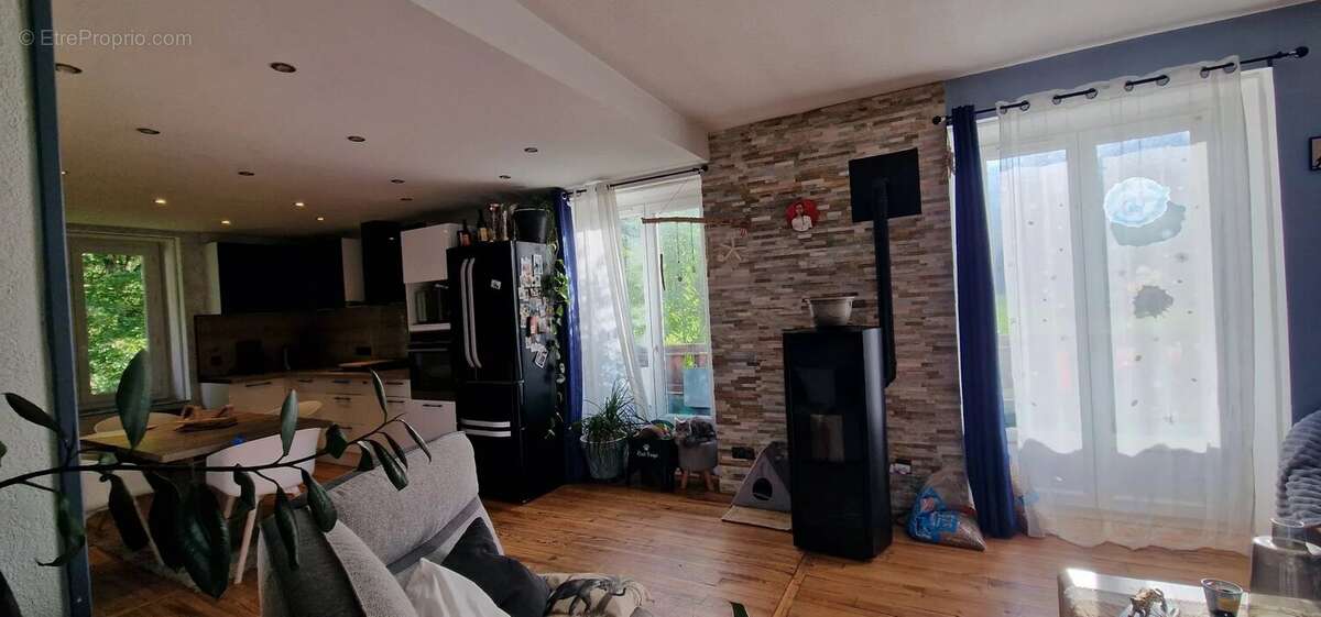 Appartement à CHAUFFAYER