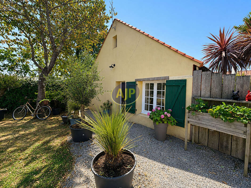 Maison Saint Jean De Monts 4 pièce(s) 131 m2 - photo 16
