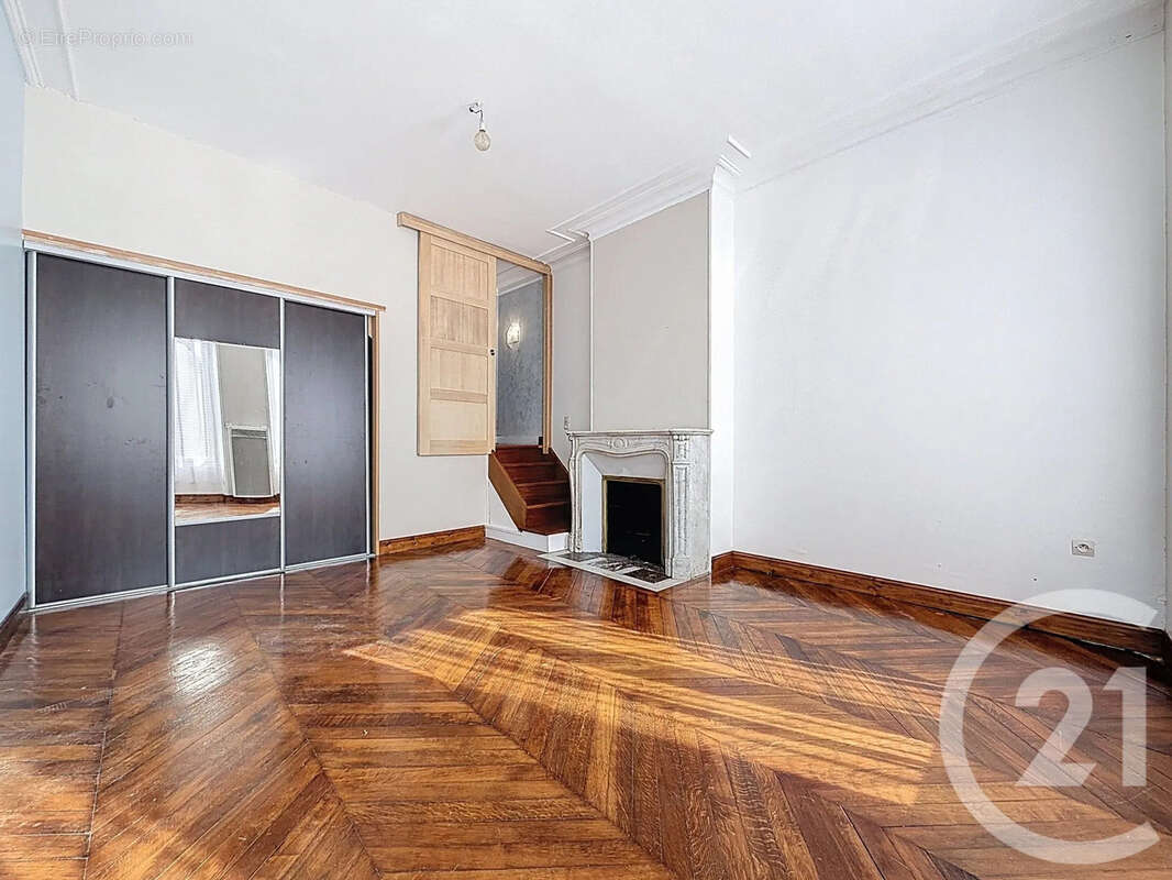 Appartement à NANGIS