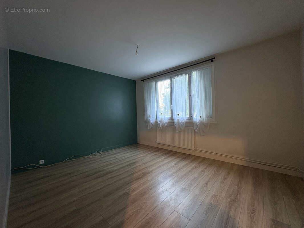 Commerce à JOINVILLE-LE-PONT