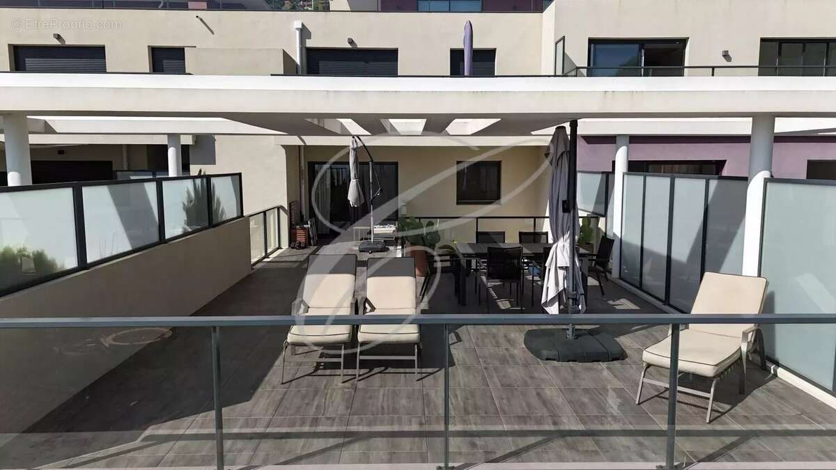 Appartement à BEAUSOLEIL