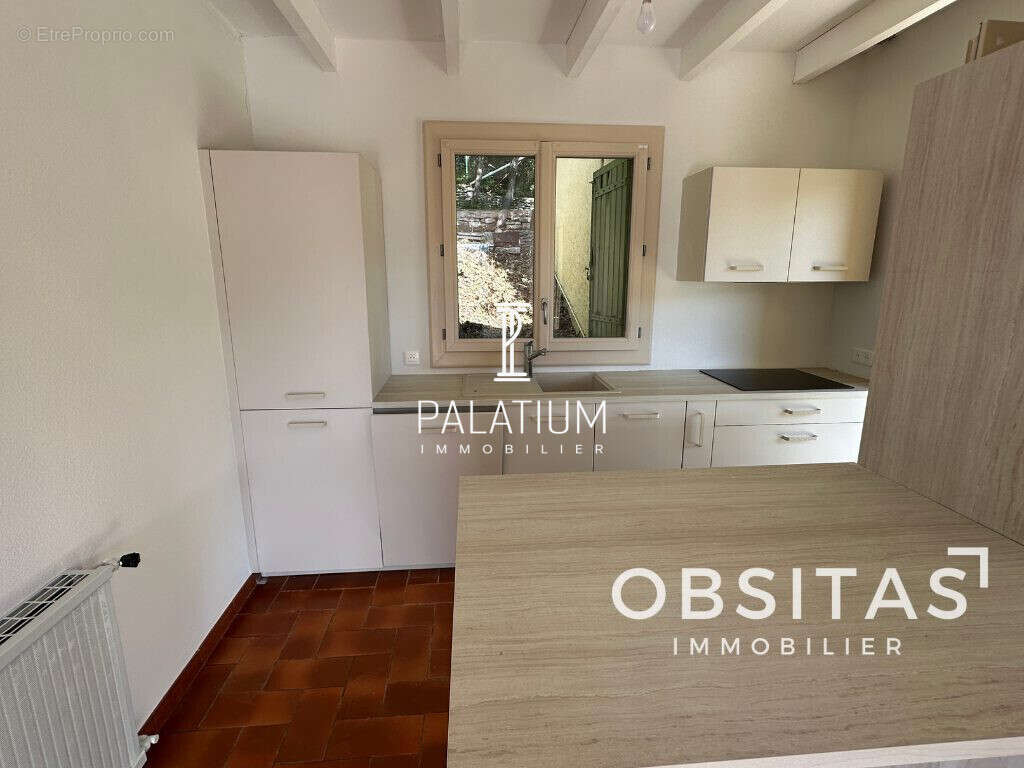 Maison à SAINT-MAIME