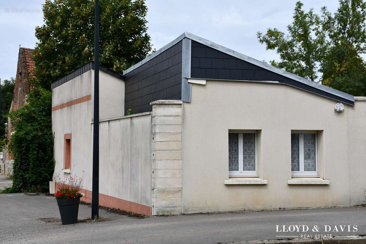 Maison à OISEMONT