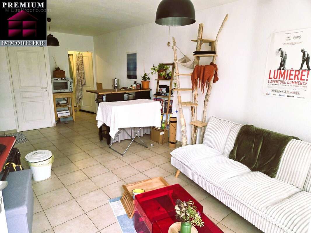 Appartement à BAHO