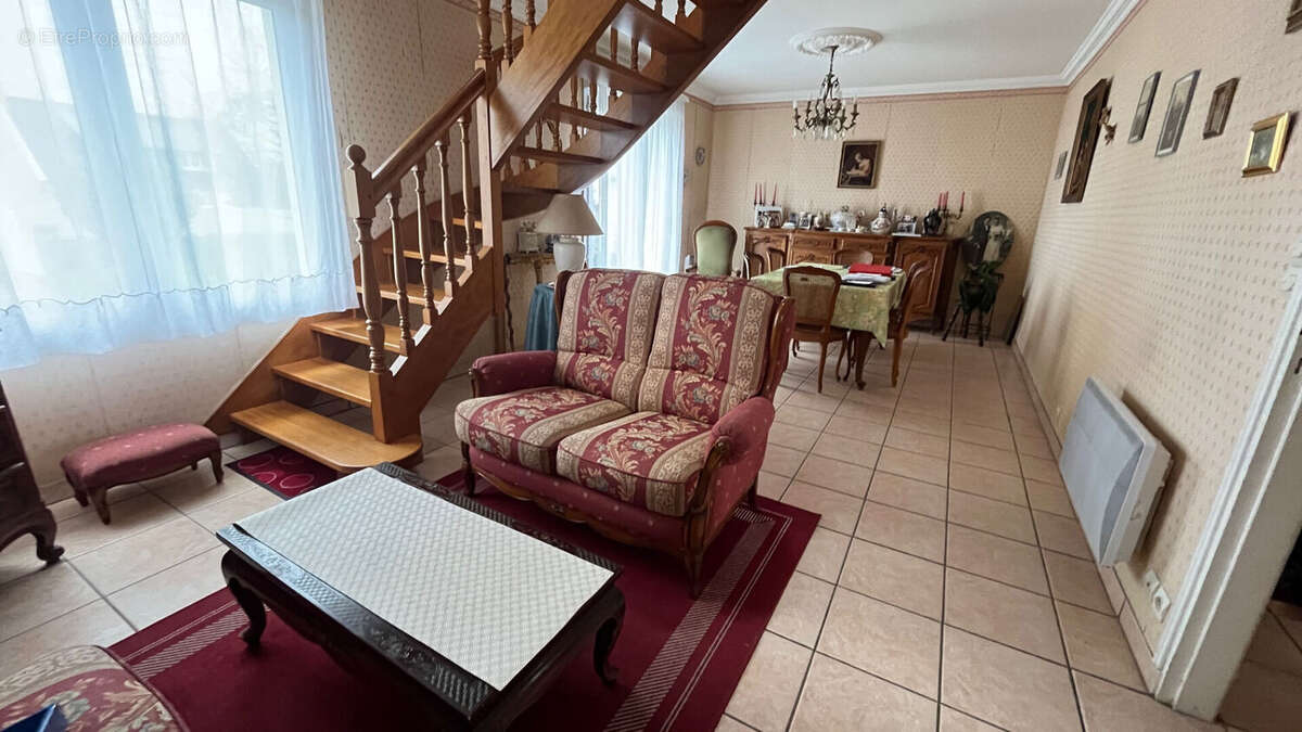 Maison à ERGUE-GABERIC