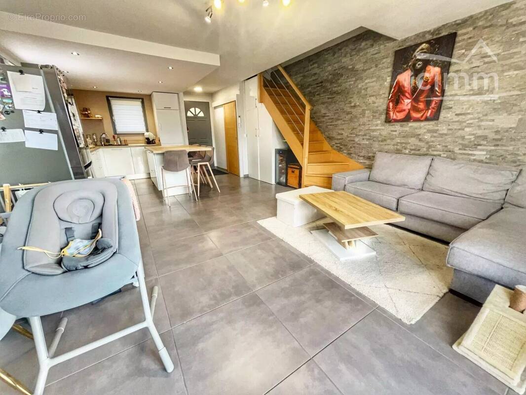 Appartement à AITON