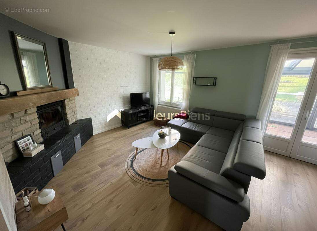 Maison à LA LONGUEVILLE