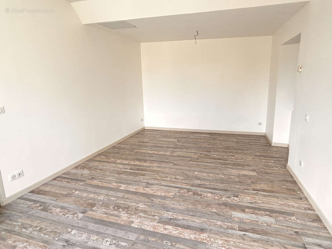 Maison 4 pièces entièrement rénovée à Le Pêchereau - photo 7