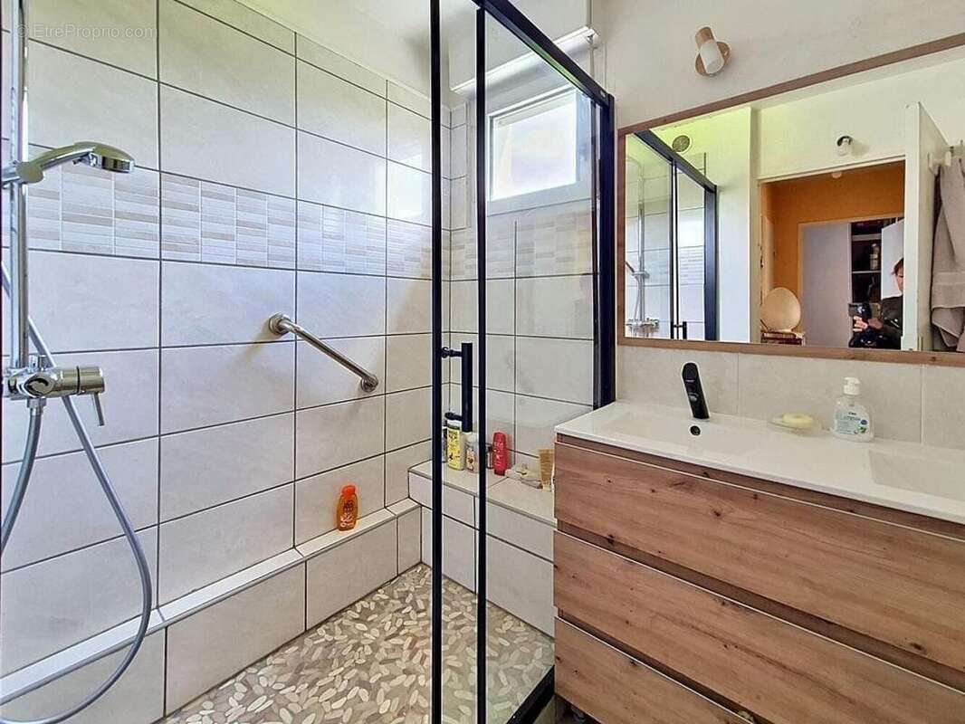 Photo 7 - Appartement à LE PLESSIS-TREVISE