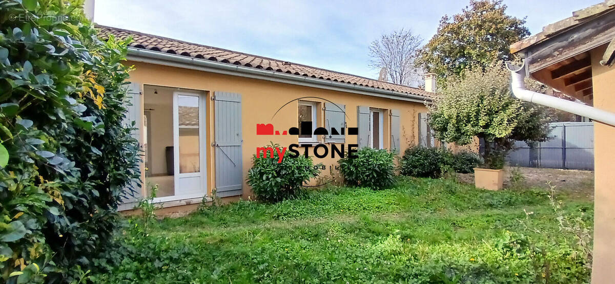 Maison à ARS-SUR-FORMANS