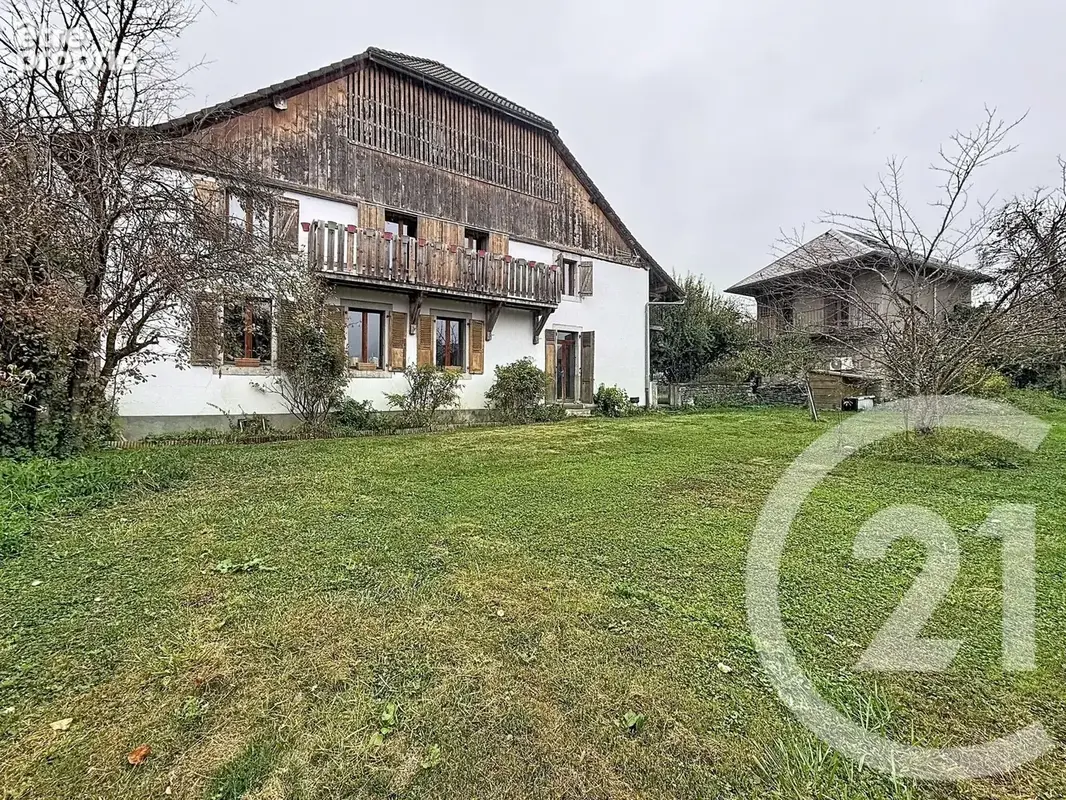 Appartement 7 pièces 186 m² à vendre à Taninges (74440) - photo 1