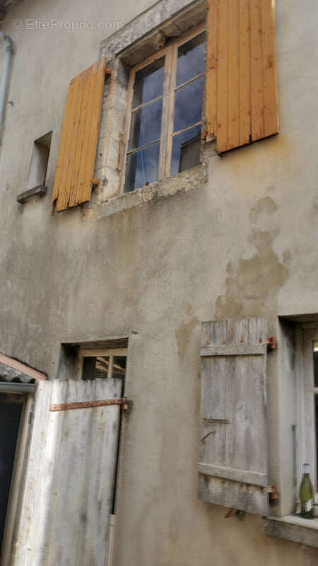 Appartement à NONTRON