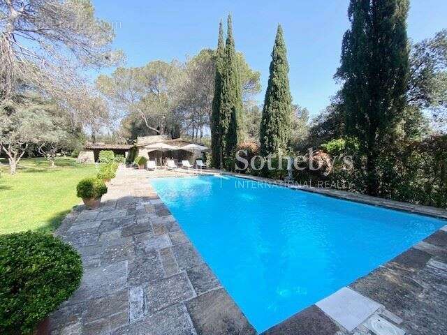 Maison à AURIBEAU-SUR-SIAGNE