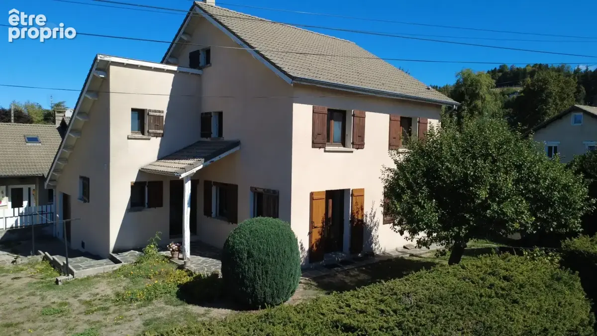 Maison à vendre 7 pièces SAINT AGREVE (07) - photo 2