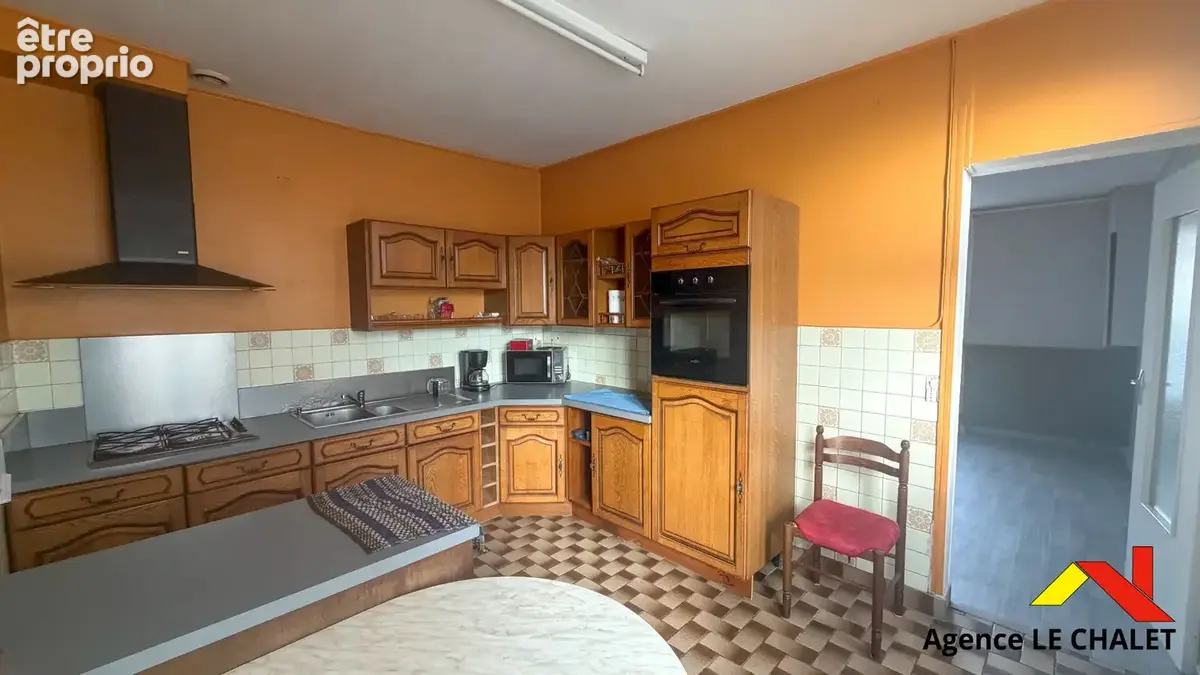 Villeneuve-le-Roi / Pavillon 3 pièces de 65 m² avec dépendance, ateliers et grand jardin - photo 4