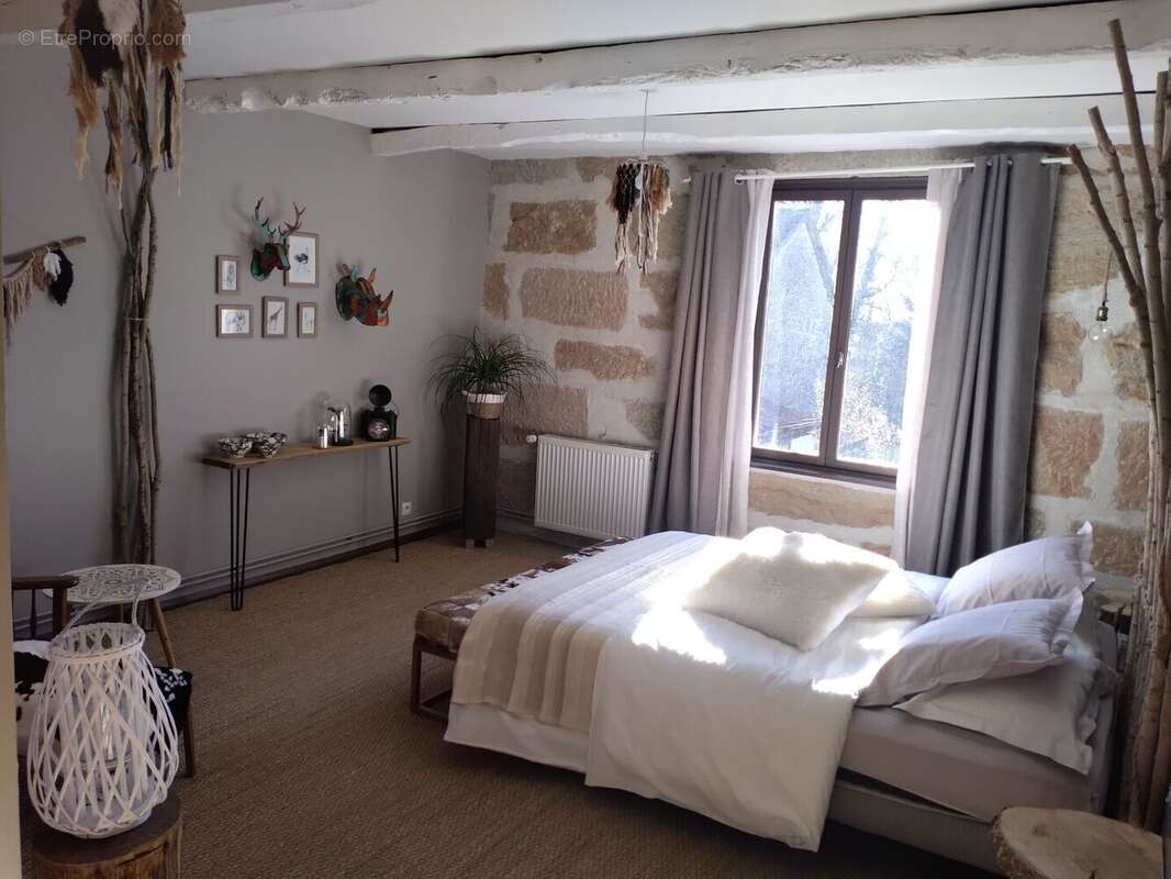 Suite 1 - Maison à LACAPELLE-MARIVAL