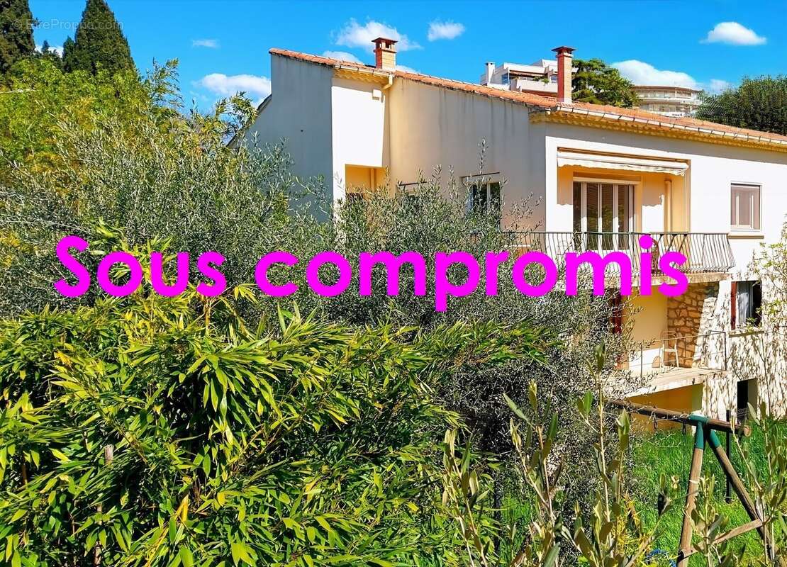 Maison à NIMES