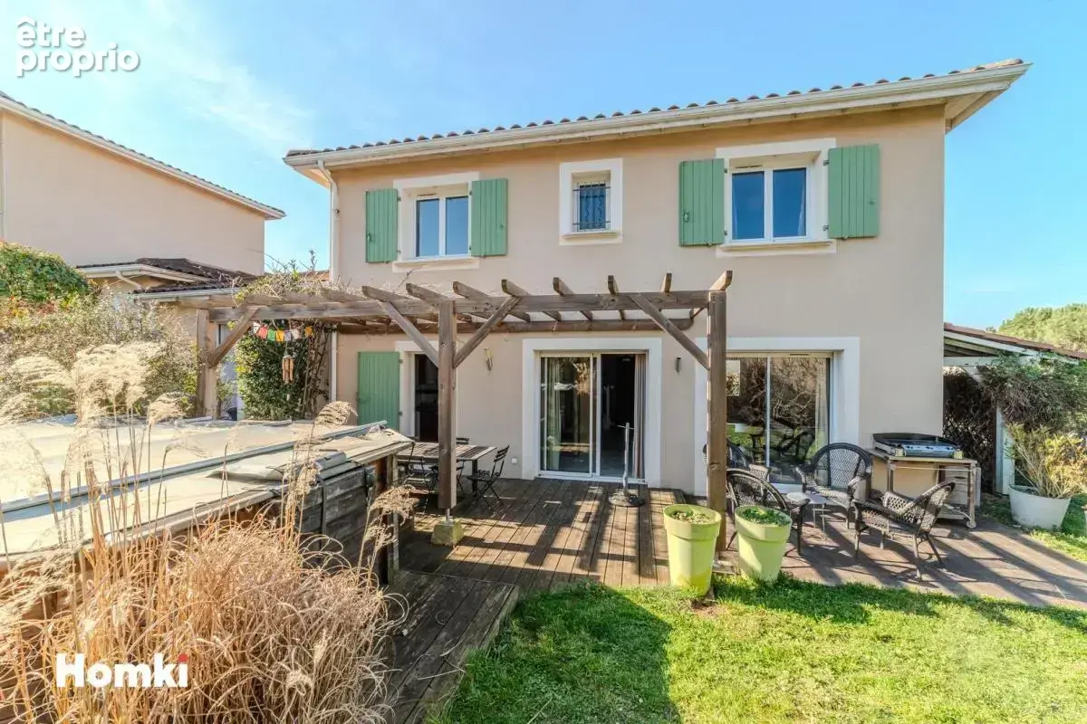 Maison/Villa T5 de 125 m² à Éveux 69210 - photo 3
