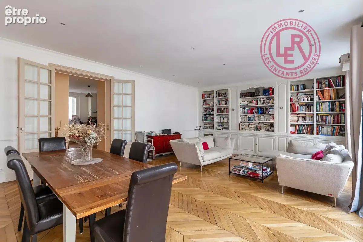 Paris 3 - Meslay - Appartement familial 3/4 chambres + chambre de service - photo 2