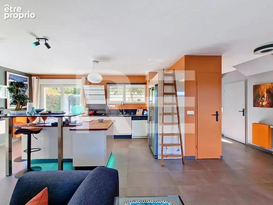 Villa contemporaine avec 3 chambres, un jardin et un garage - photo 5