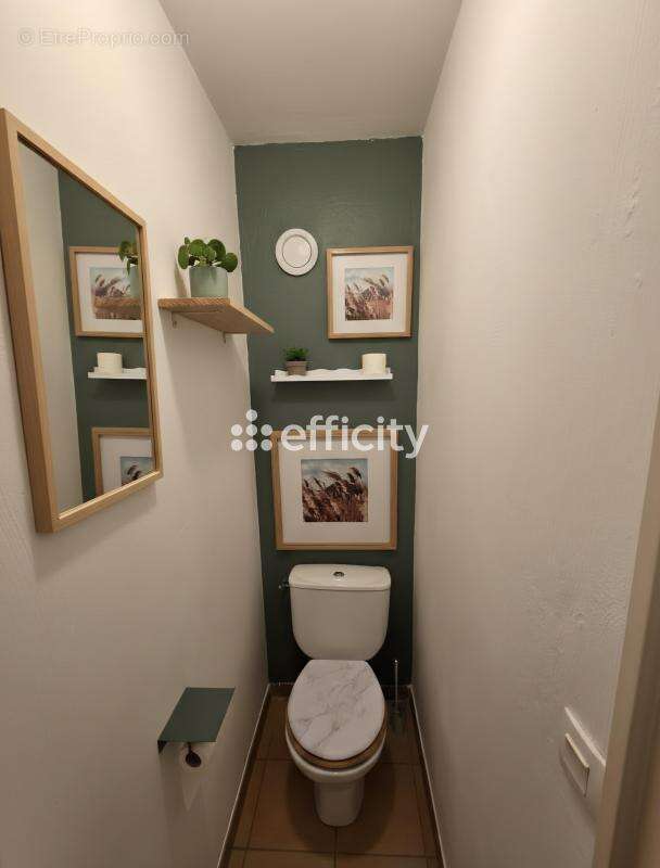 Appartement à GRIMAUD
