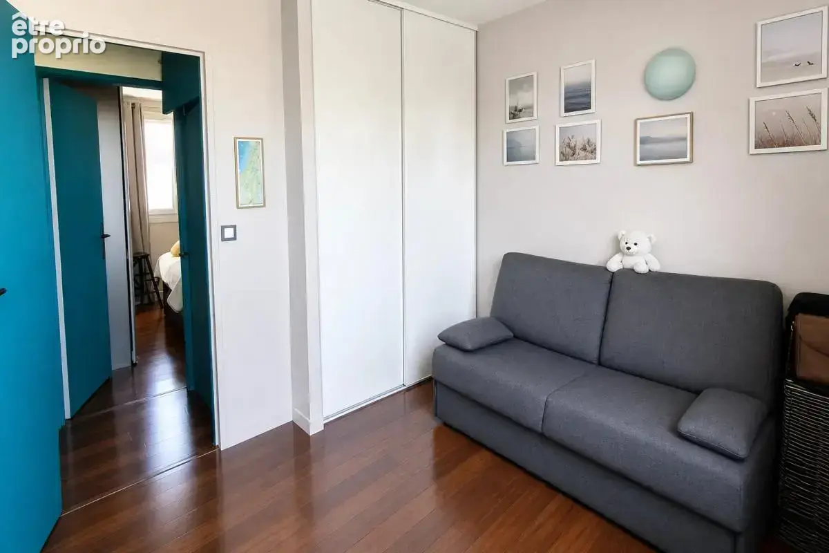 Appartement T4 / 2 chambres / Grand séjour / Quartier Plaisance - photo 9