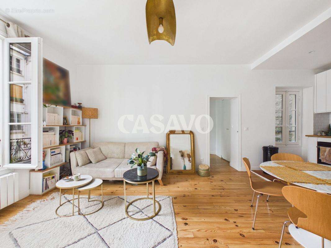 Appartement à PARIS-10E