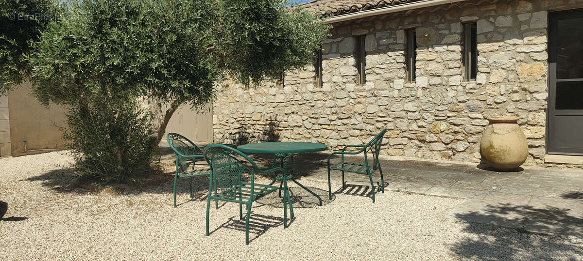 Maison à EYGALIERES