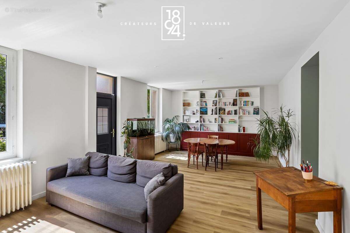 A vendre I Maison de ville des années 1930 I 121 m² avec jardin I Lyon 8 - photo 3