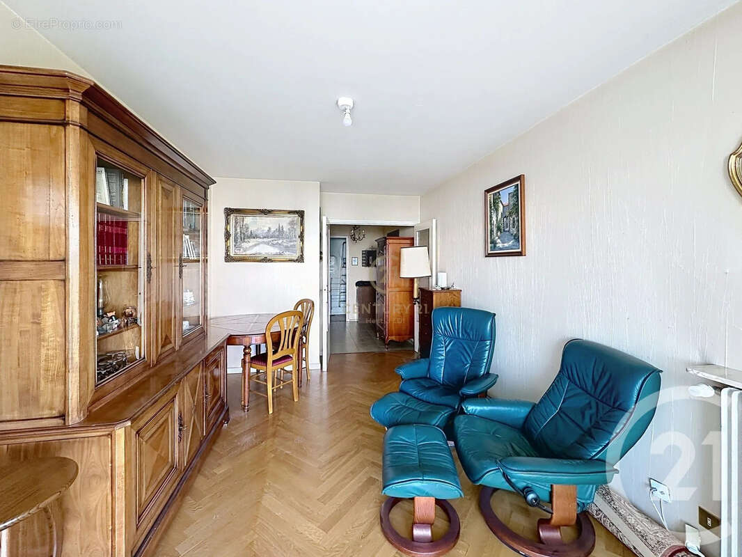 Appartement à SAINTE-FOY-LES-LYON