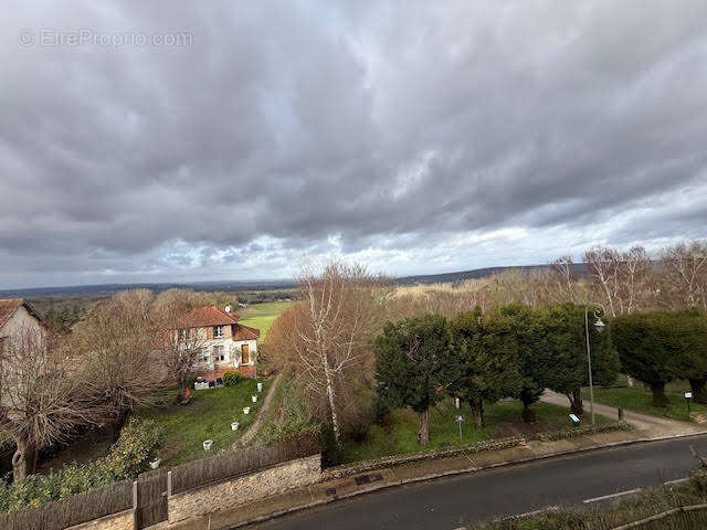 Appartement à L'ISLE-ADAM