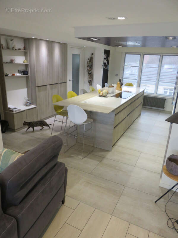 Maison avec beau volume de 142.02 m2 et studio - photo 5