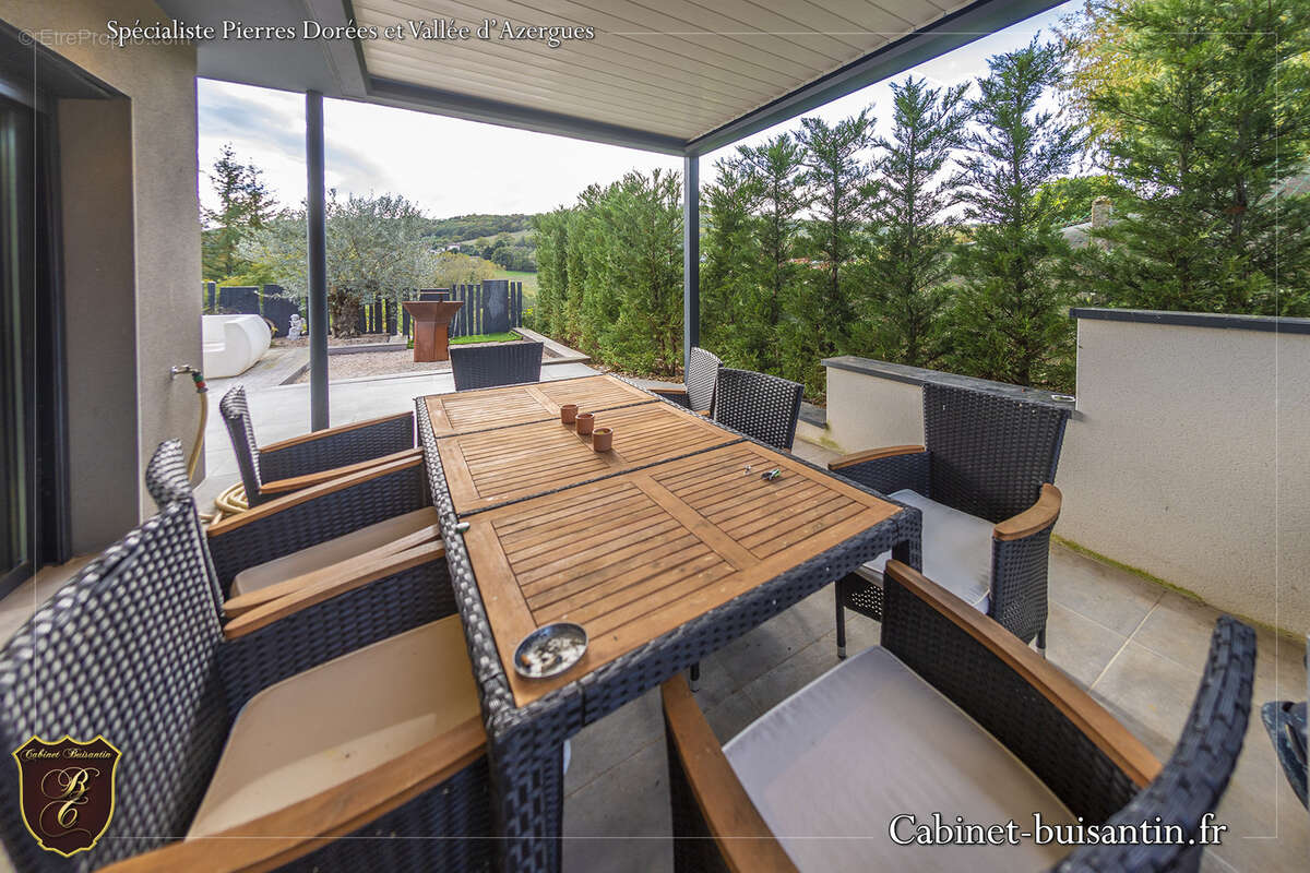 Maison à LE BOIS-D'OINGT