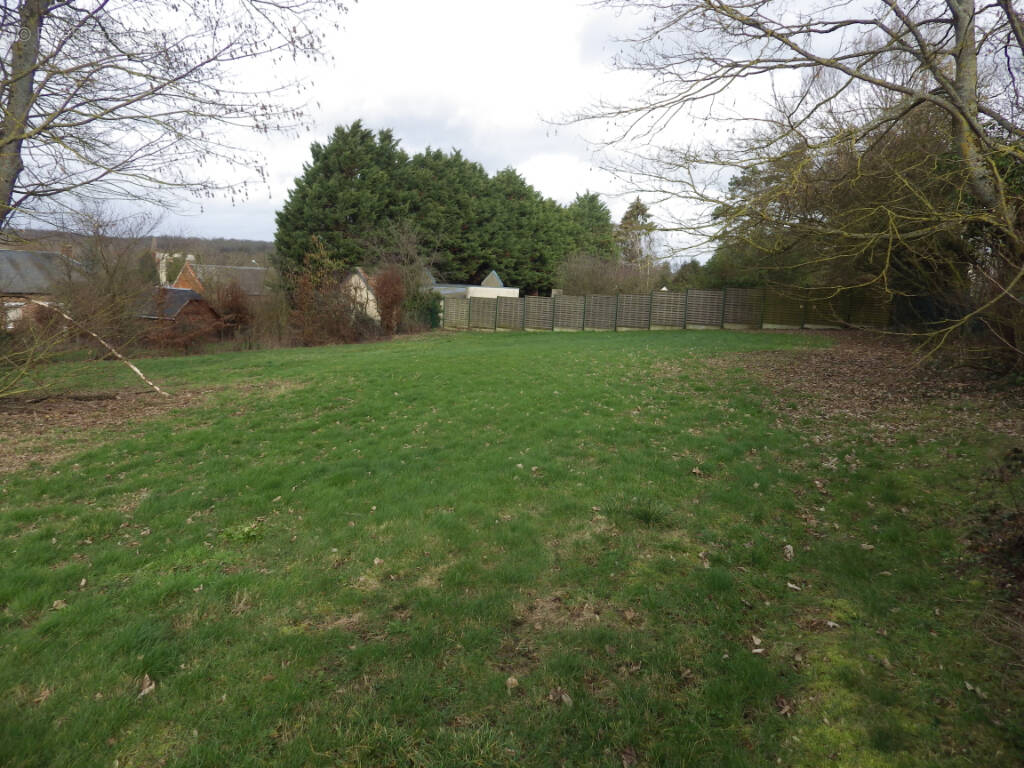 Terrain à VILLEQUIER-AUMONT