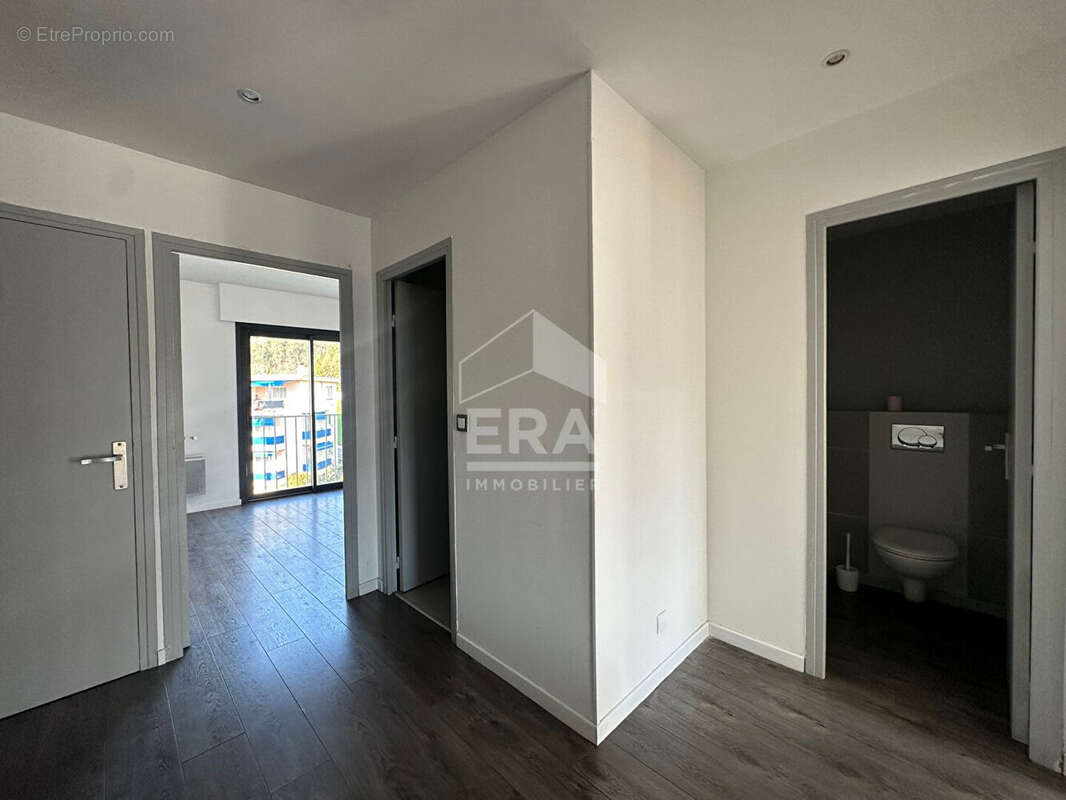 Appartement à VENCE