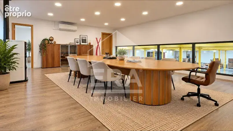 Roubaix - local d'activité / entrepôt + bureaux - 1800 m² - photo 5
