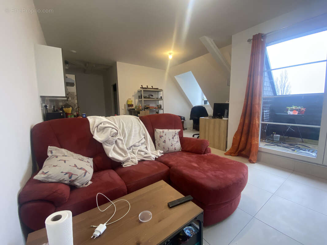Appartement  T4 au dernier étage d'une résidence sécurisé - photo 2