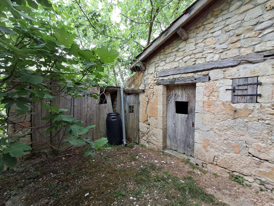 En limite Gers Nord MAISON avec terrain 1 ha 18 a - photo 24