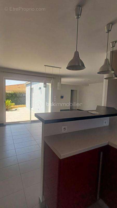 Maison contemporaine de plain-pied avec jardin - photo 4