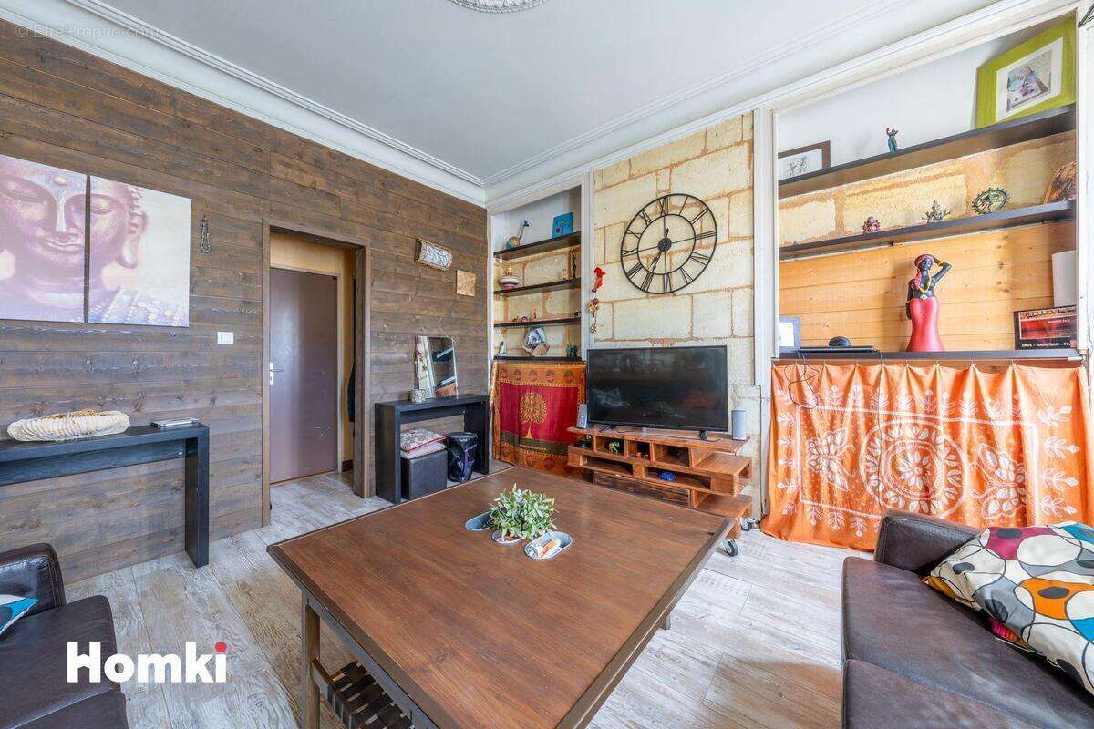 Maison à CARBON-BLANC