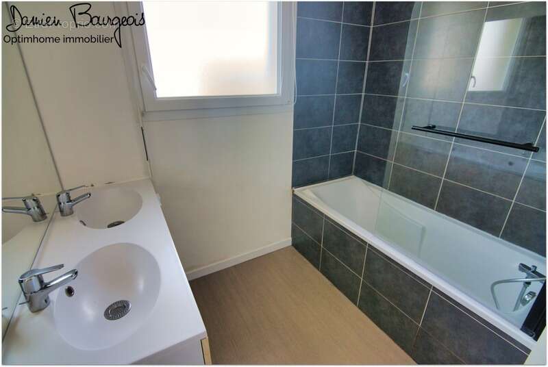 Maison à SAINT-GENIS-POUILLY