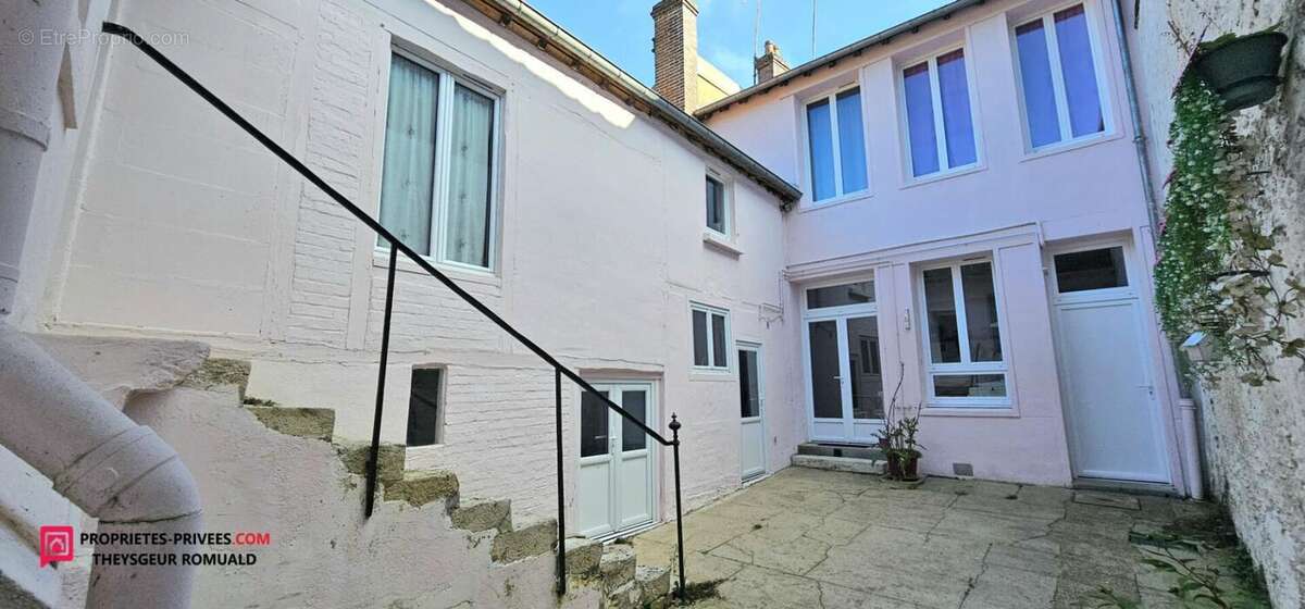 Maison à CHATEAU-RENARD