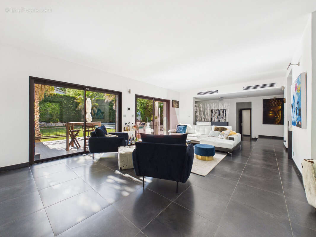 Maison à ROCHEFORT-DU-GARD